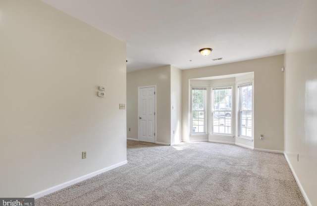 2018 COOPER POINT Court Gallery 3