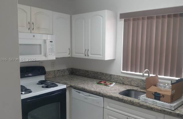 4240 NW 21st St photos photos