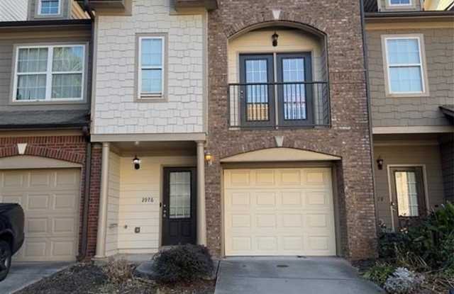 2976 Ashlyn Crest Court Gallery 2
