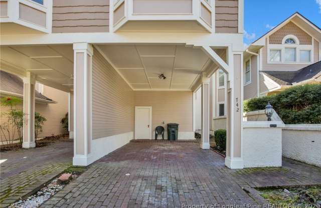 742 Victorian Place Gallery 4