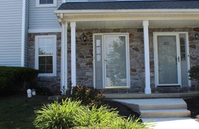 211 MEWS Drive unit: 211 photos photos