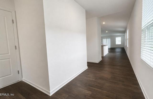 4285 HEMLOCK Street Gallery 2