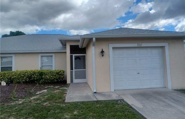 100 SW Trafalgar Parkway photos photos