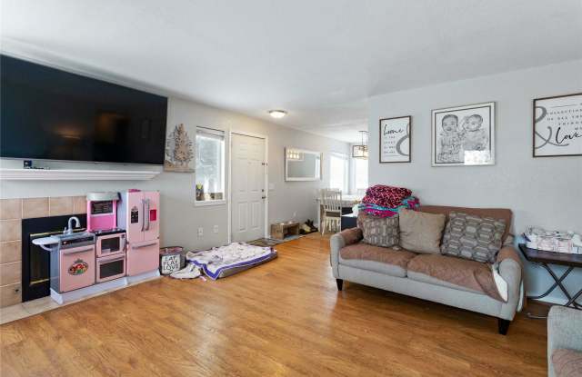 105 Garden Drive photos photos