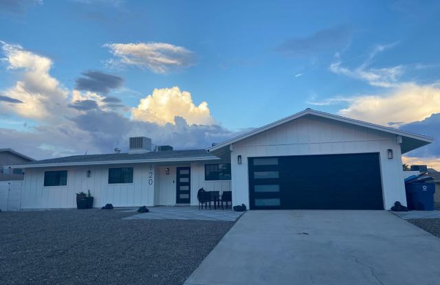 Long term Furnished Pool home Available April 15th. 2025 - 120 East Aspen Drive, Lake Havasu City, AZ 86403
