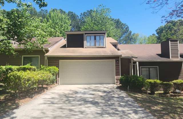 Stylishly Renovated 3BR/ 2BA Townhome with Garage  Private Yard - 1560 Burnstone Drive, Redan, GA 30088