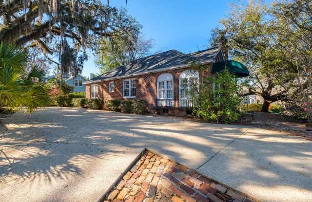 Charming Downtown Brick Home photos photos