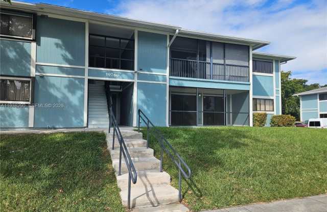 19760 SW 103rd Ct photos photos