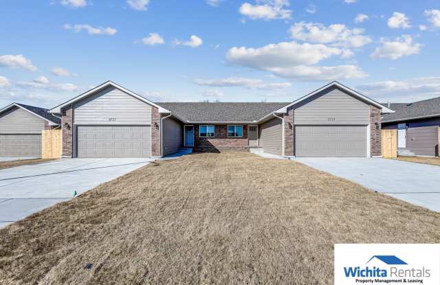 Newer 4 bedroom 3 bath duplex!! photos photos Newer 4 bedroom 3 bath duplex!! photos photos