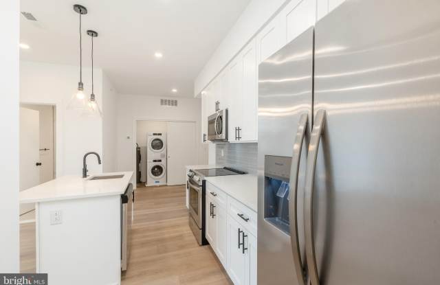 2002 FRANKFORD AVE photos photos