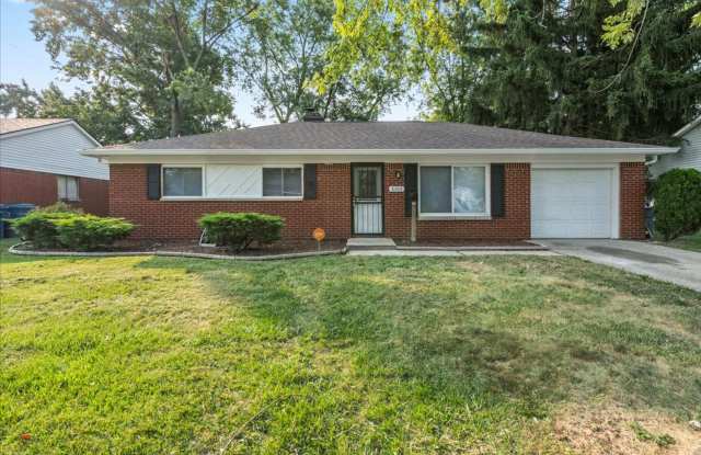 8203 E Penway St. photos photos