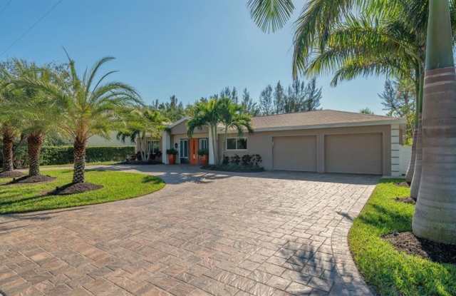 620 BUTTONWOOD DRIVE Gallery 2