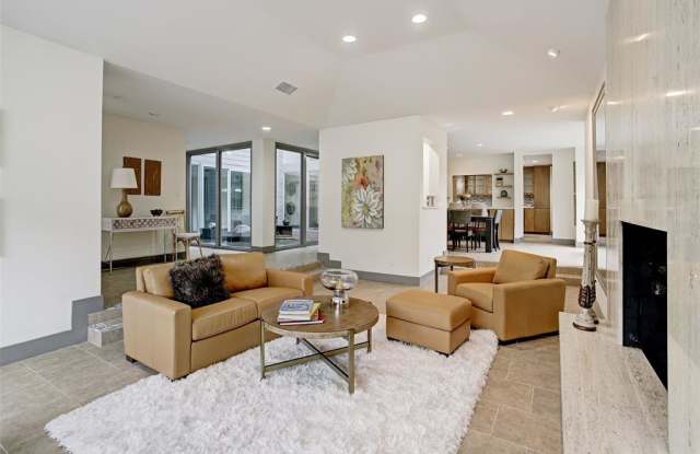 5010 N Braeswood Boulevard Gallery 4