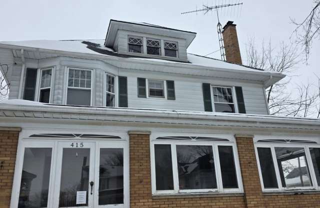 Large Home in Bowling Green photos photos