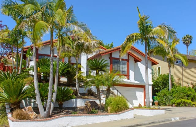 1877 High Ridge - 1877 High Ridge Avenue, Carlsbad, CA 92008