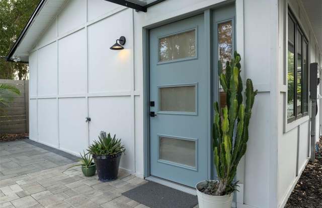 228 E HARDING #B STREET photos photos