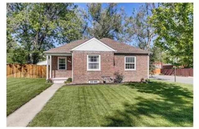 2995 Leyden Street photos photos