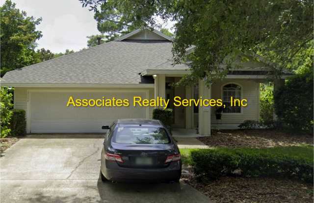Carlton Court in Haile Plantation- MOVE IN READY! photos photos