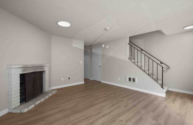 2-Bedroom Condo in Lynnwood Gallery 3
