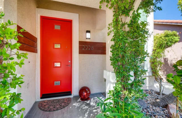 2228 LE CONTE Avenue Gallery 3