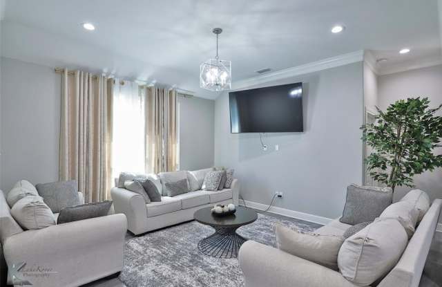 5433 Fallbrook Drive photos photos