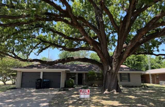 4210 Templeton Street photos photos