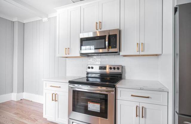 266 West 5th St. - 266 W 5th St, Boston, MA 02127