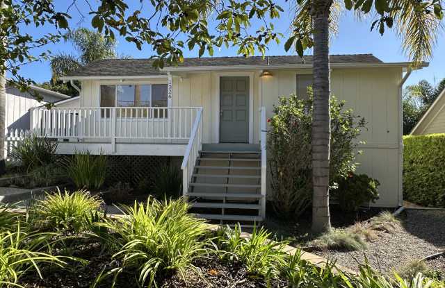 1326 Clifton Street photos photos