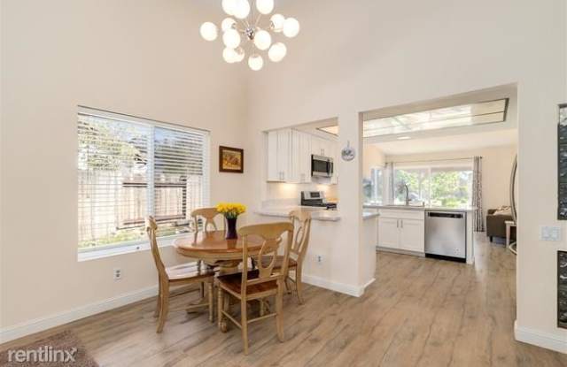 7315 Rock Canyon Dr Gallery 4