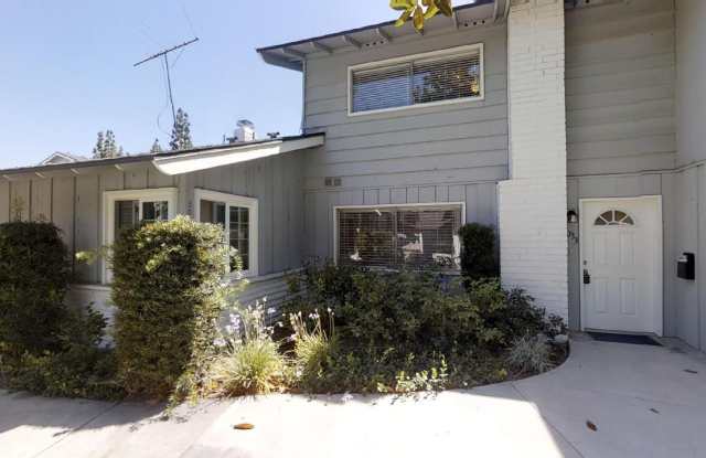 For Lease | Fullerton Condominium  2 Bedroom, 1.5 Bathroom Gallery 1