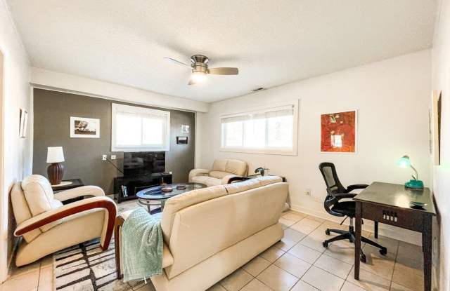 418 N Baldwin St photos photos