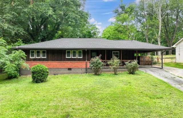 2130 Meadowbrook Ln. SE Gallery 1