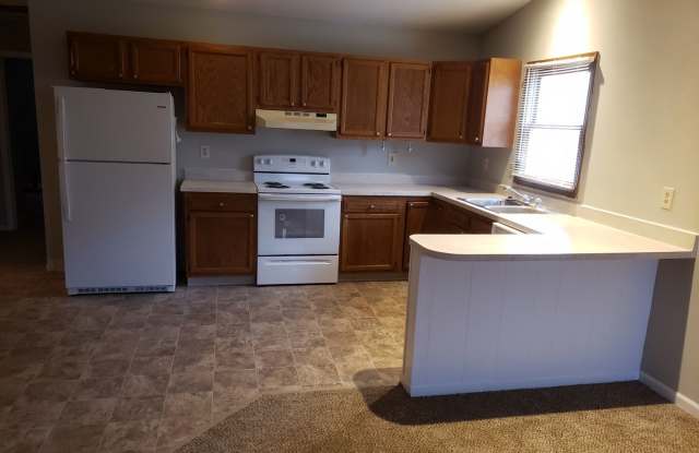 5816 Stormcroft Avenue Gallery 3