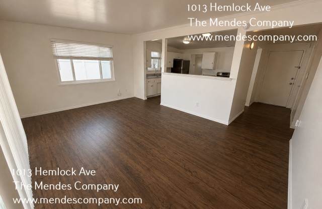 Spacious 4 Bedroom Home with Huge Yard, Trailer/Boat Parking & Tons of Natural Light! Gallery 4