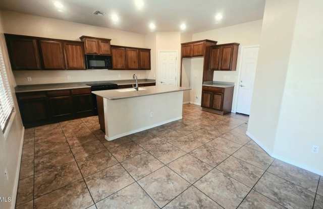 4615 S Antonio Circle Gallery 3