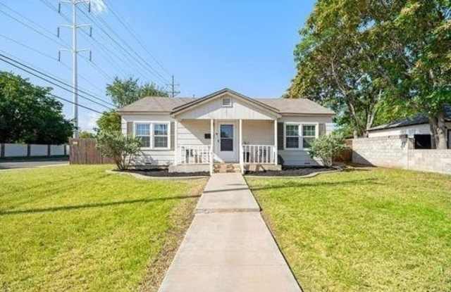 2826 33rd Street - 2826 33rd Street, Lubbock, TX 79410 2826 33rd Street - 2826 33rd Street, Lubbock, TX 79410