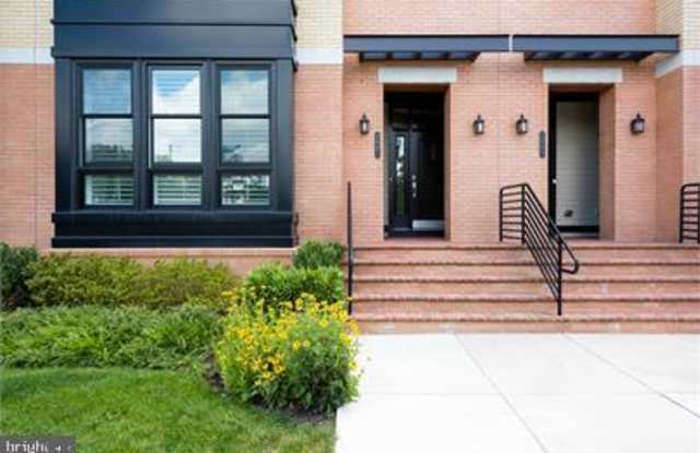 1907 RICHMOND HIGHWAY - 1907 Richmond Hwy, Alexandria, VA 22301