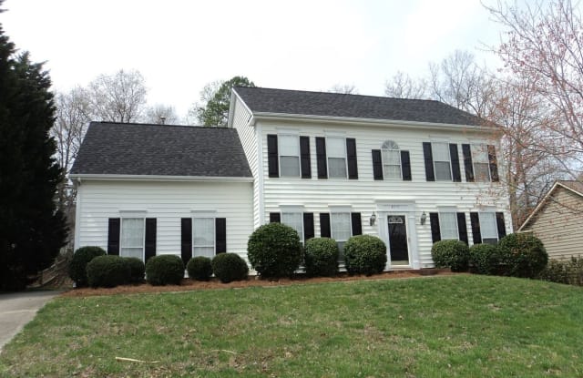 8715 Woodcock Lane - 8715 Woodcock Ln, Charlotte, NC 28216