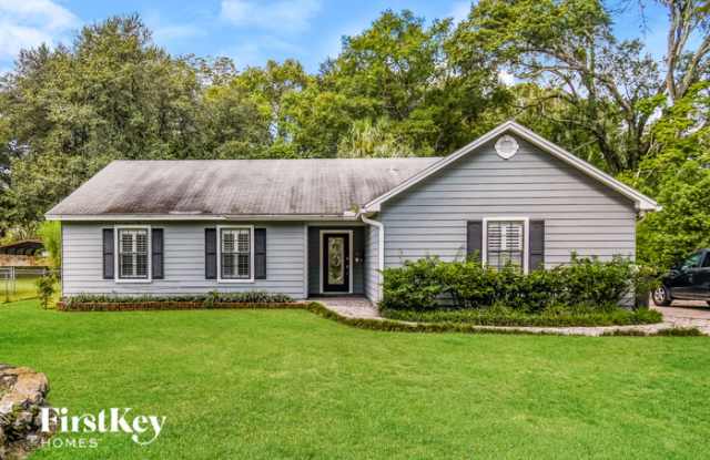 1332 Lamboll Avenue - 1332 Lamboll Avenue, Jacksonville, FL 32205