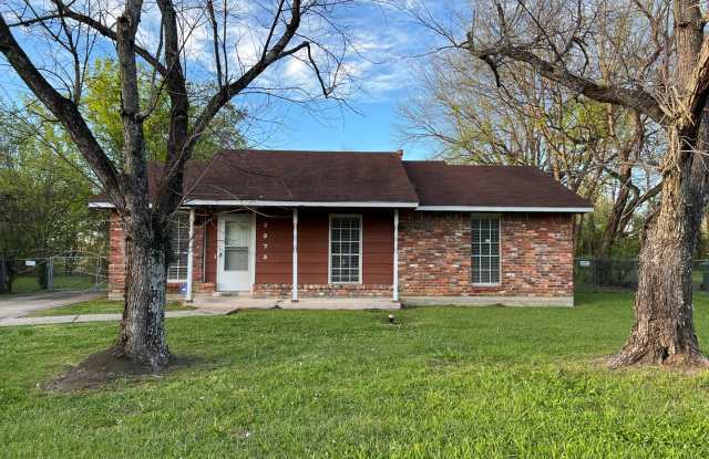 Home for Rent in Montgomery Gallery 1