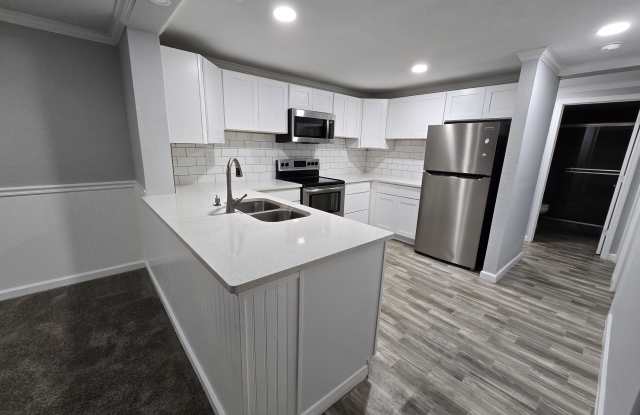 1700 Bottlebrush Drive photos photos