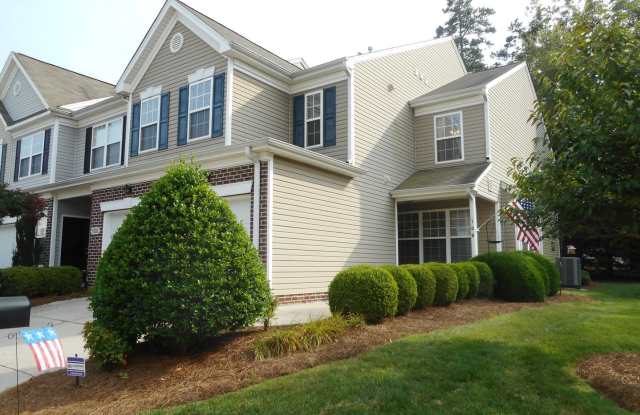 Beautiful Townhouse in Jamestown NC - 108 Channel Cove Court, Jamestown, NC 27282