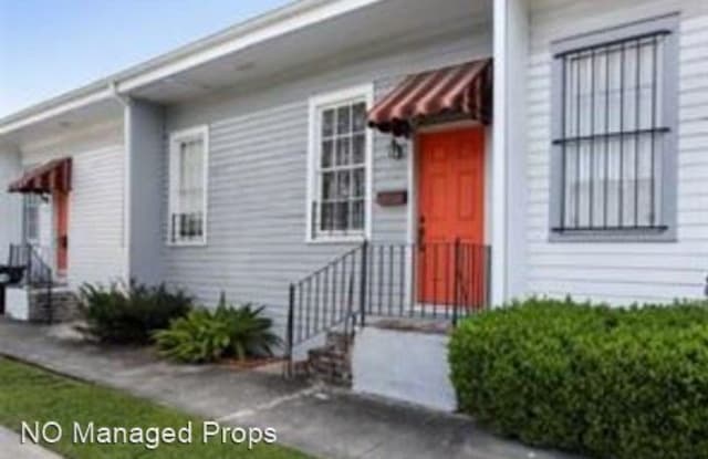 1027 Austerlitz St. - 1027 Austerlitz Street, New Orleans, LA 70115