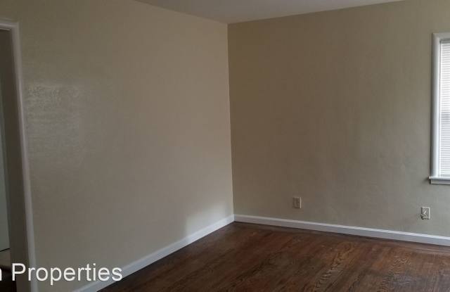 1731 Kenwood Street Gallery 4