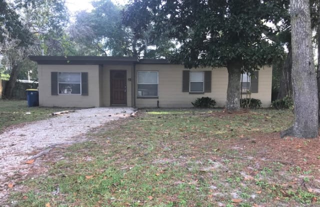 10567 Loyola Drive North - 10567 Loyola Dr N, Jacksonville, FL 32218