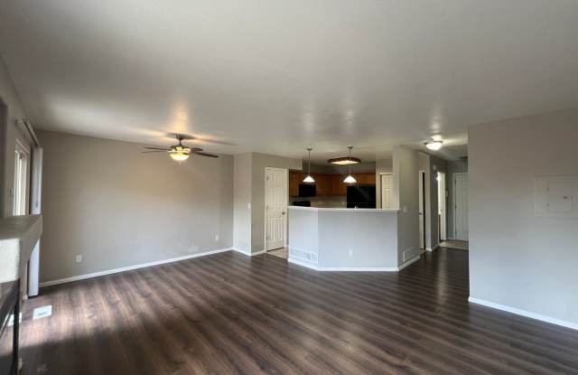 3 Bedrooms 2.5 Bedroom Townhome in Quail Run Coming Soon! **Move-In Special** photos photos 3 Bedrooms 2.5 Bedroom Townhome in Quail Run Coming Soon! **Move-In Special** photos photos