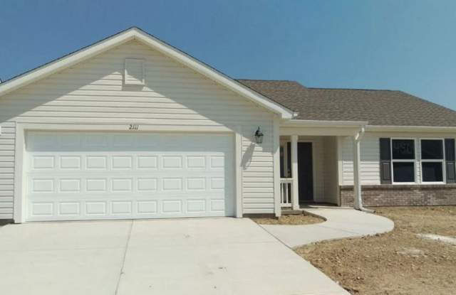 Charming 3-Bedroom Home in West Lafayette with 2-Car Garage & Washer/Dryer photos photos