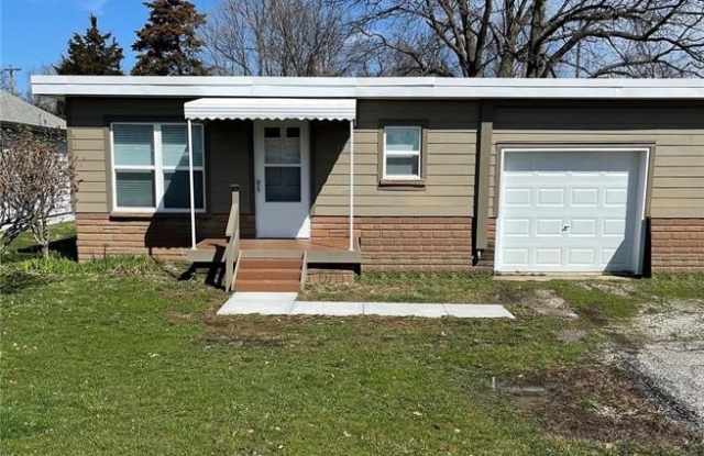 1804 W HIGHWAY 50 photos photos