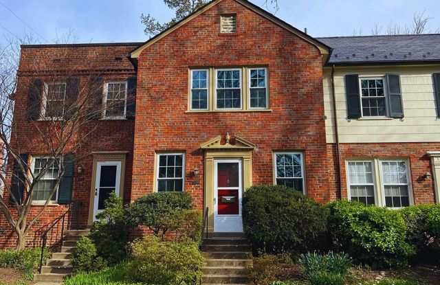 1400 South Edgewood Street - 1400 South Edgewood Street, Arlington, VA 22204