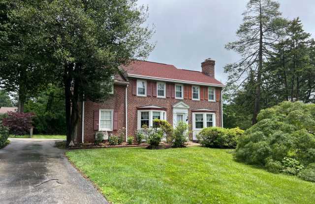 Stunning 4-Bedroom Single Family Home in Penn Valley! Available NOW! photos photos